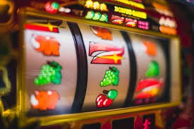 Filipino player accessing phsky site sports betting and live casino from a mobile browser